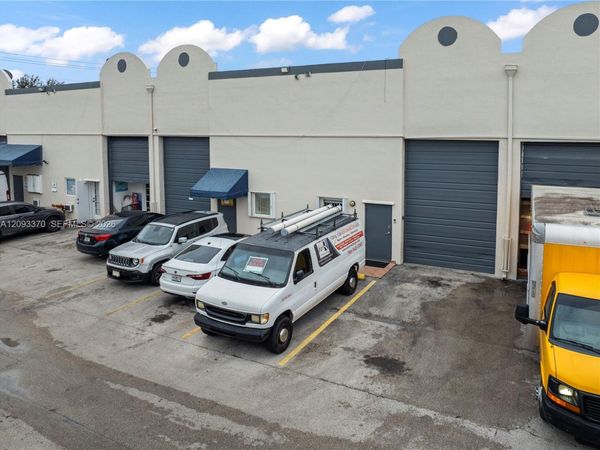 1767 W 37th St , Unit 10, Hialeah, FL 33012