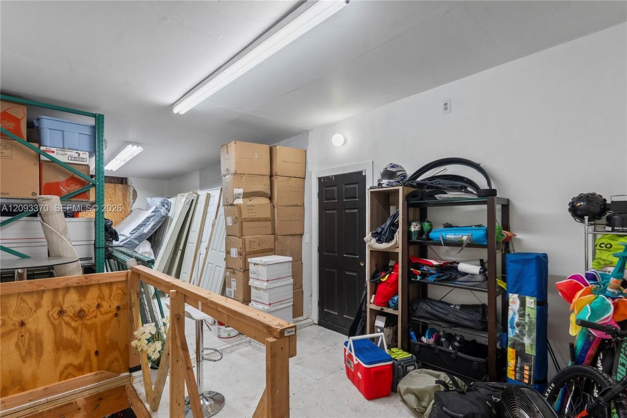 1767 W 37th St, Unit 10, Hialeah, FL 33012 Photo