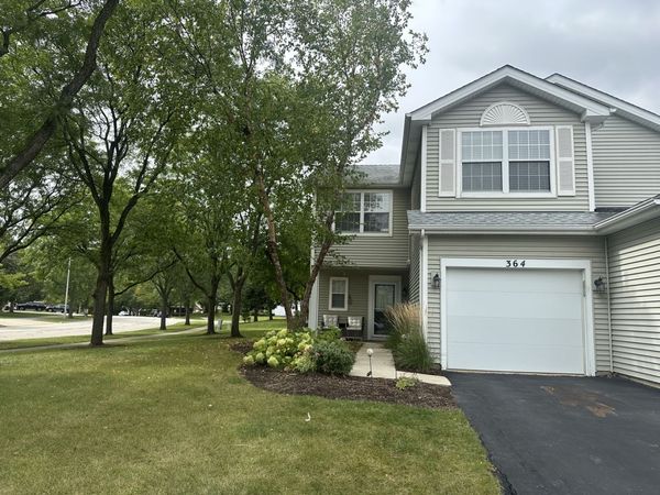 364 Maidstone Court , Schaumburg, IL 60194