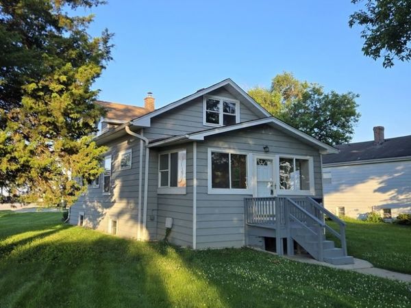 193 Grace Street, Bensenville, IL 60106