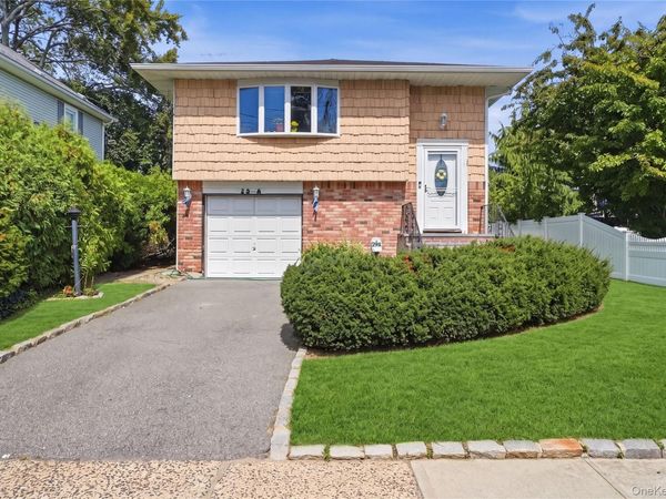 29 Suffolk Road , Unit A, Massapequa, NY 11758