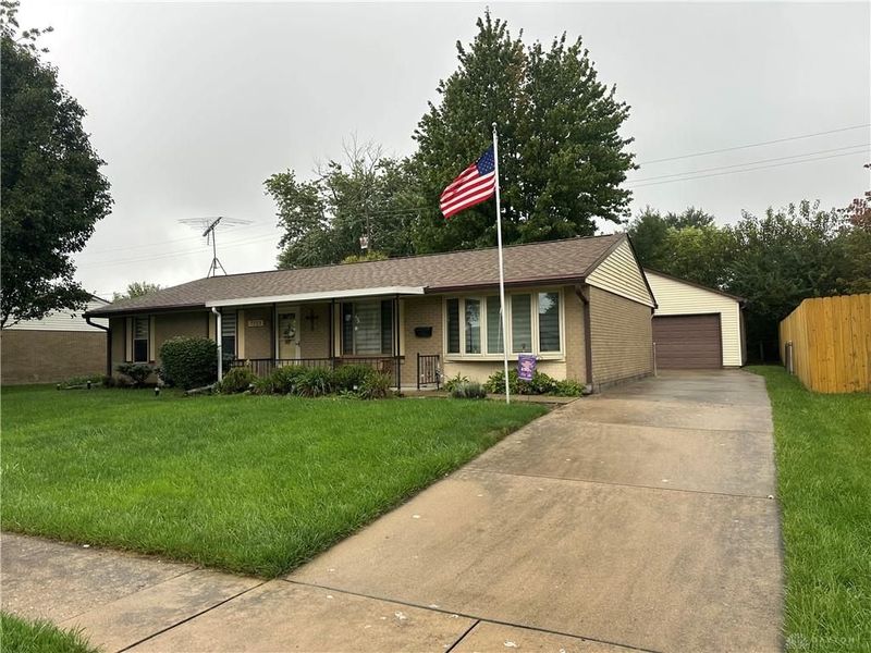 7721 Shalamar Drive, Huber Heights, OH 45424 Photo 1