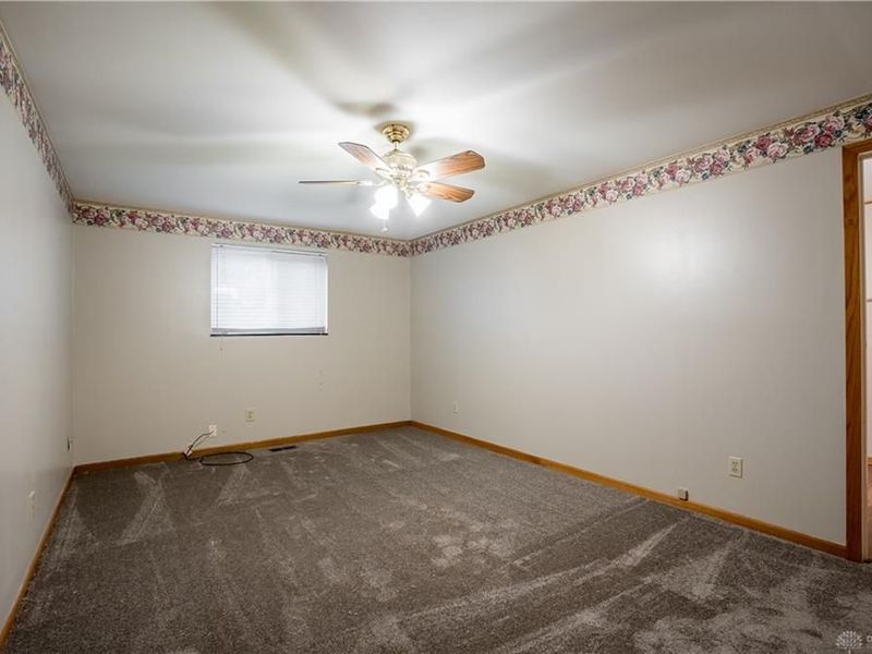 411 Nies Avenue, Englewood, OH 45322 Photo 6
