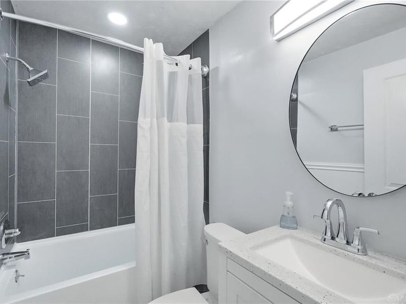 533 Wiltshire Boulevard, Kettering, OH 45419 Photo 18