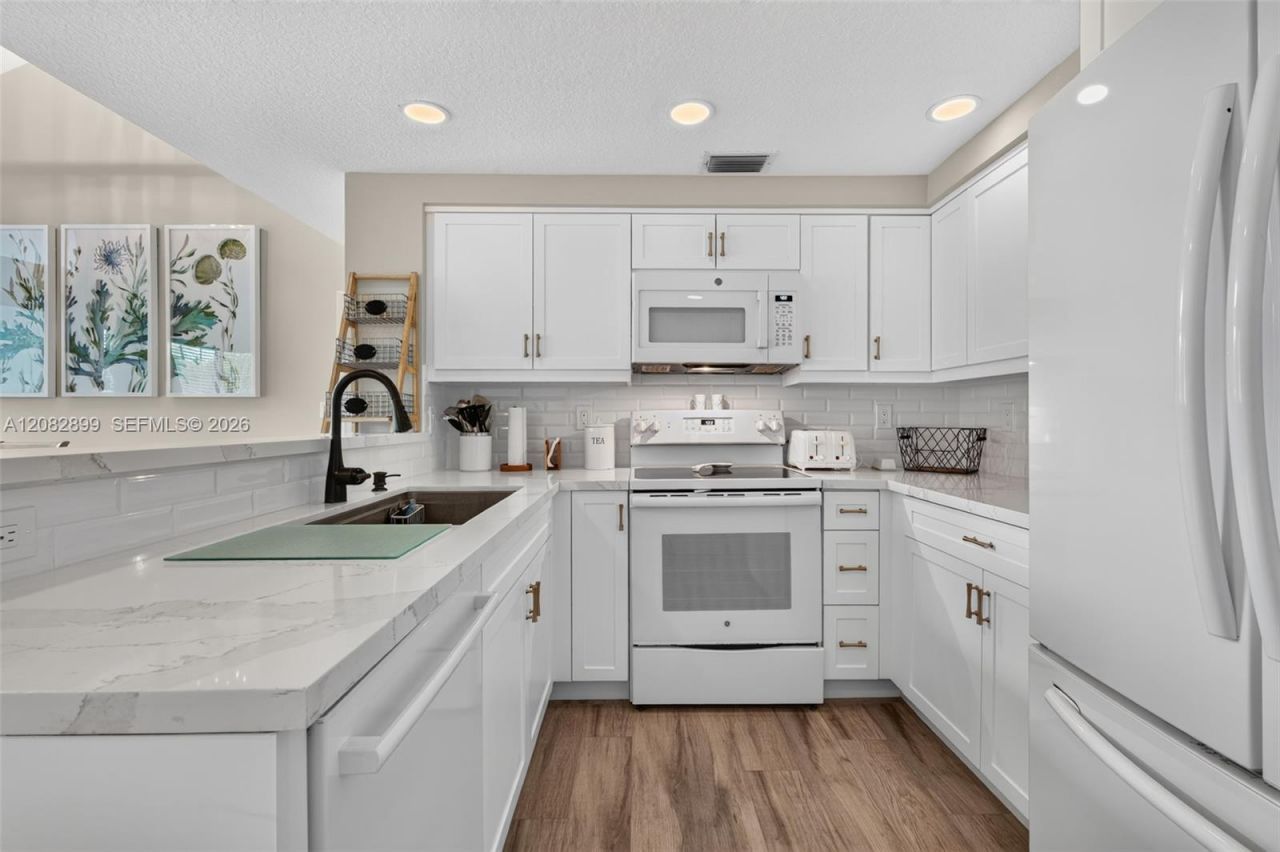 909 Mainsail Cir, Unit 909, Jupiter, FL 33477 Photo