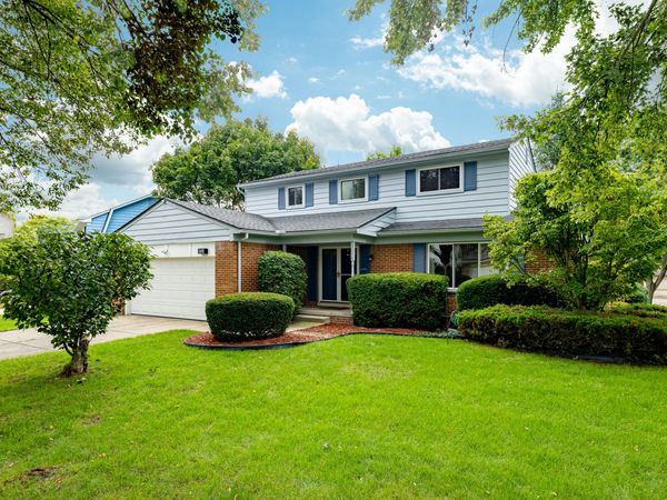 3375 Bluett Road, Ann Arbor, MI 48105