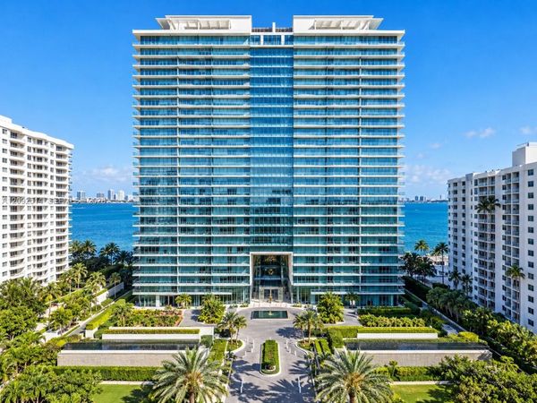 10201 Collins Ave, Unit 1104, Bal Harbour, FL 33154