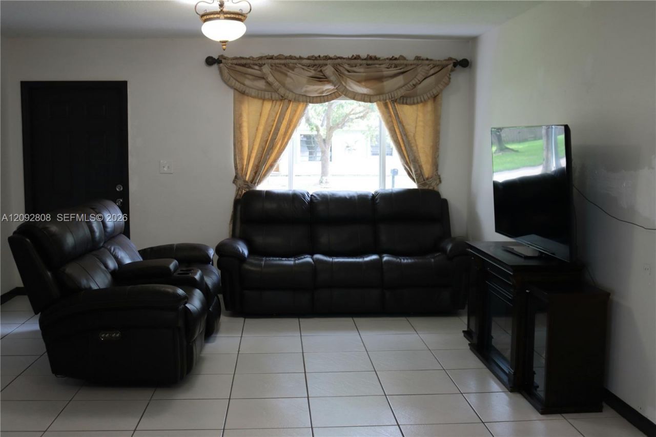 16401 SW 293rd St , Homestead, FL 33033 Photo