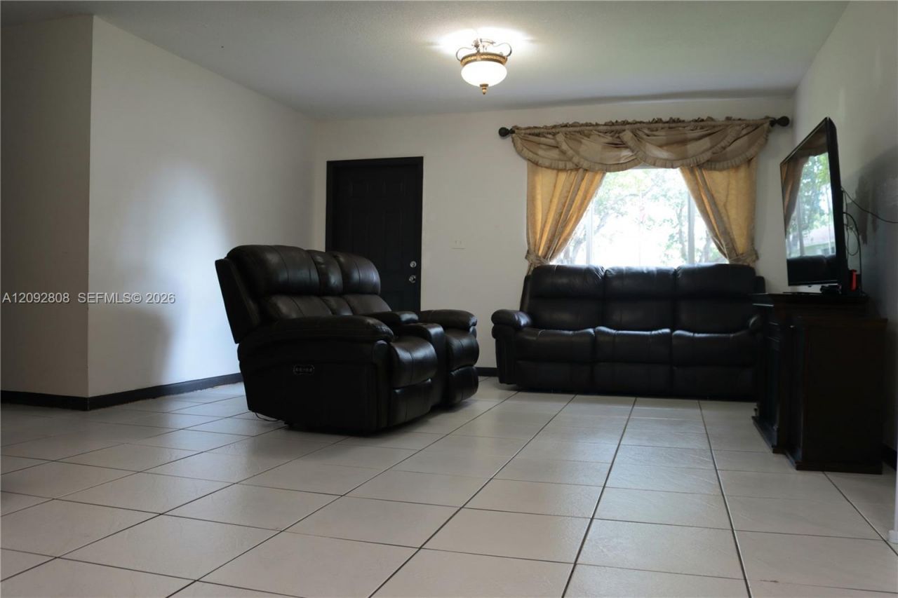 16401 SW 293rd St , Homestead, FL 33033 Photo