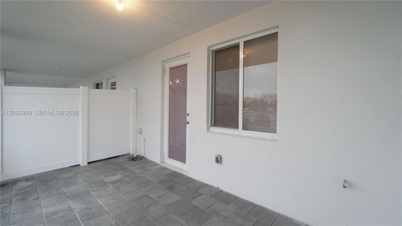 10270 NW 66th St , Unit 104, Doral, FL 33178 Photo