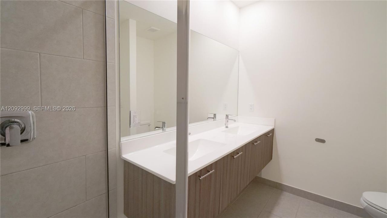 10270 NW 66th St , Unit 104, Doral, FL 33178 Photo