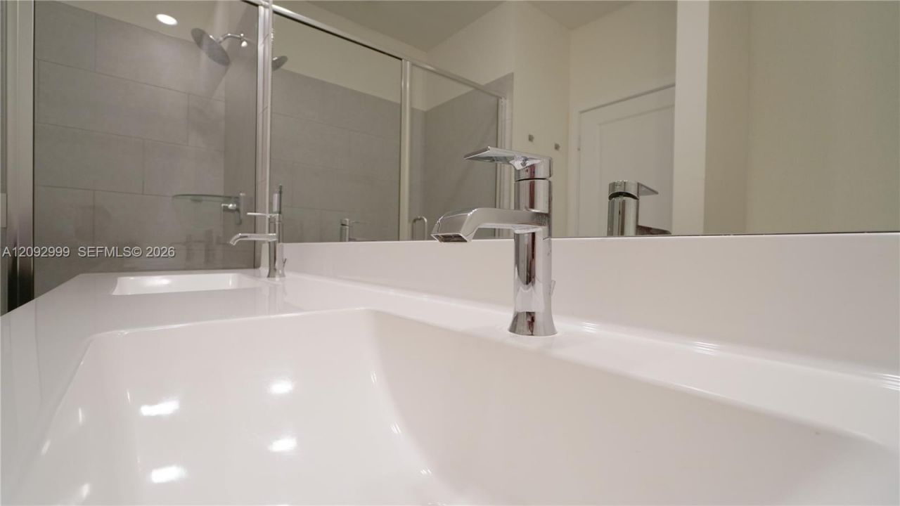 10270 NW 66th St , Unit 104, Doral, FL 33178 Photo