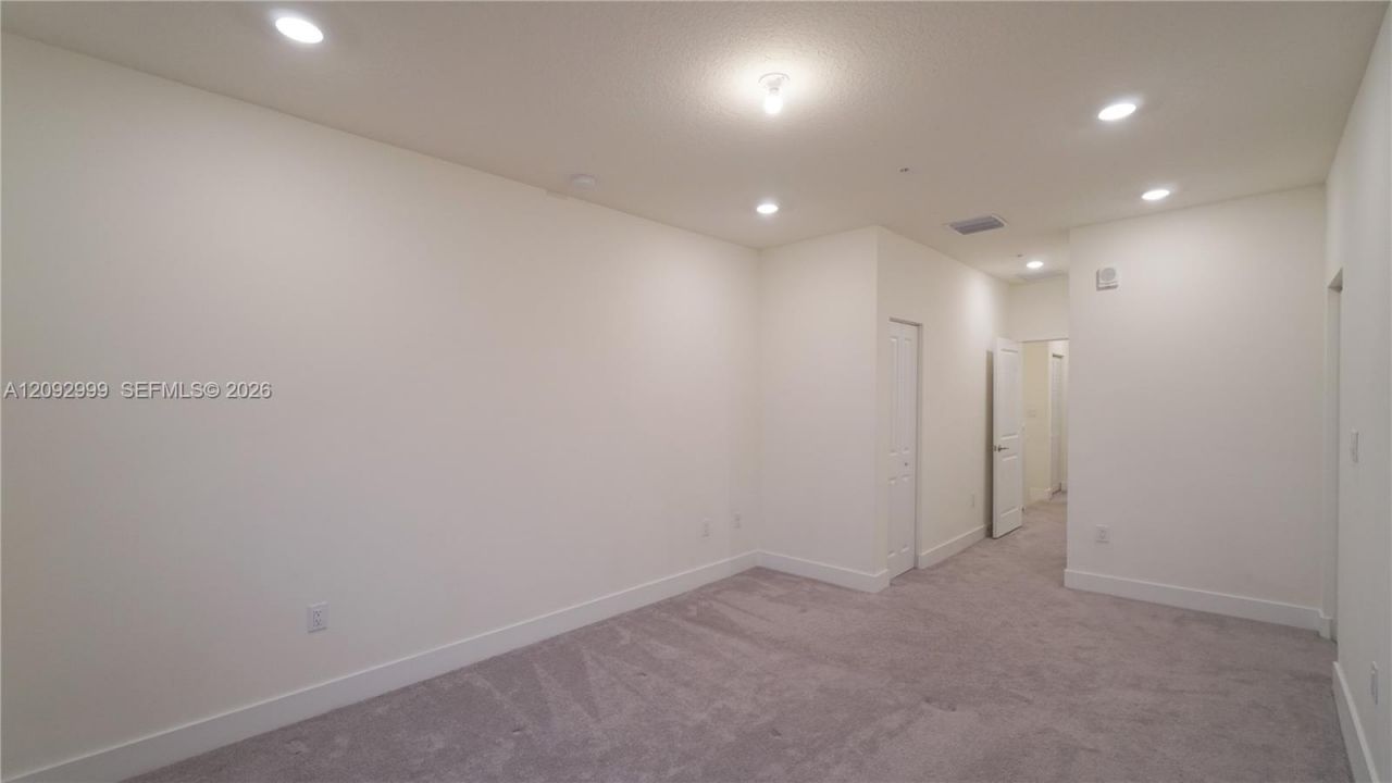 10270 NW 66th St , Unit 104, Doral, FL 33178 Photo