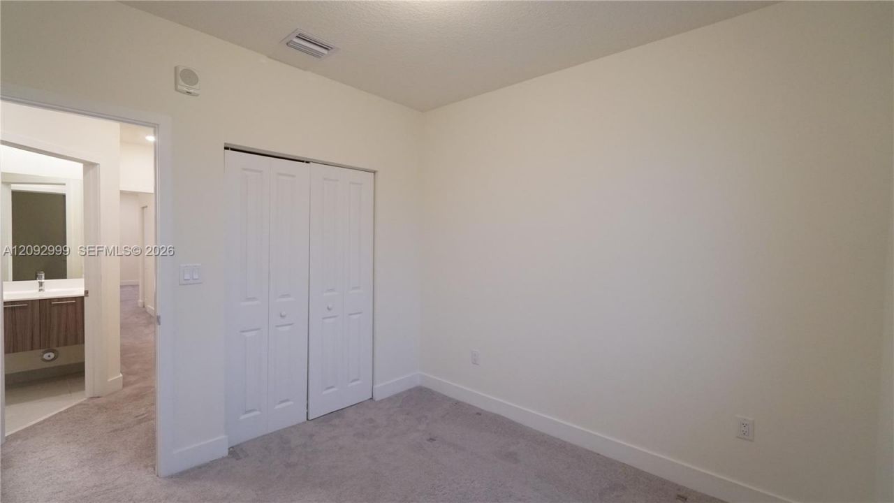 10270 NW 66th St , Unit 104, Doral, FL 33178 Photo
