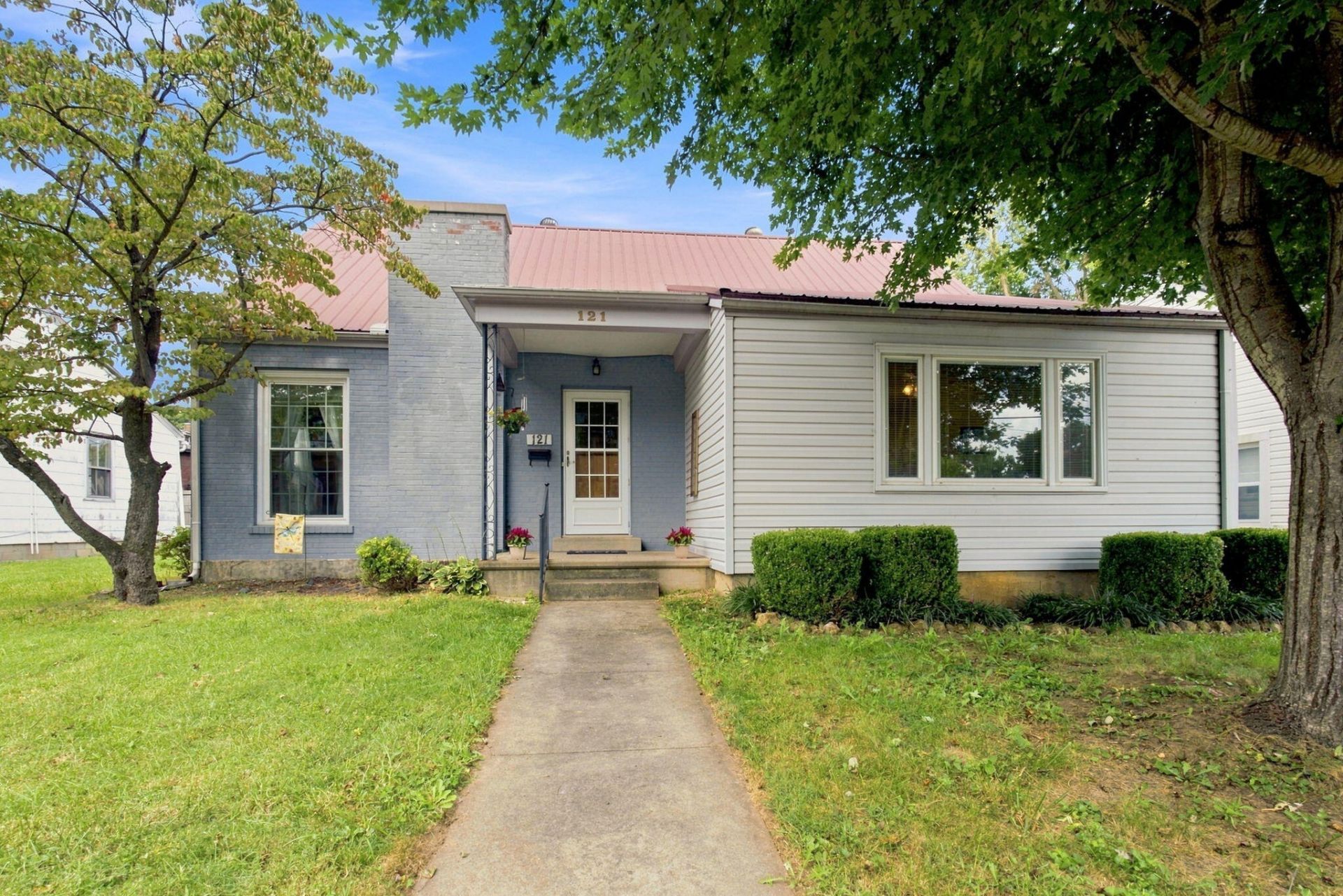 121 E 9th, Paris, KY 40361 Main Photo