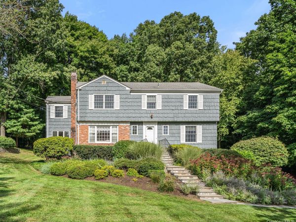 12 Lyons Road, Armonk, NY 10504