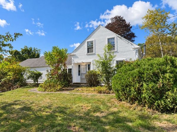 137 Damon Rd, Ashby, MA 01431