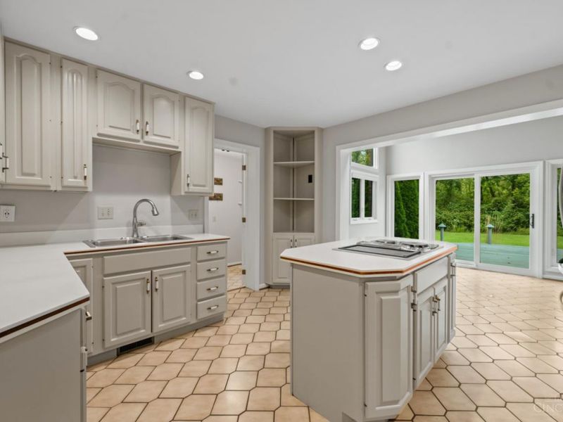 7044 Driftwood Lane, West Chester, OH 45241 Photo 17