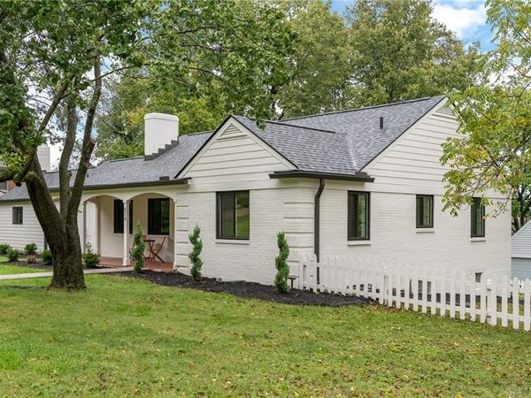 674 Garden Road, Oakwood, OH 45419