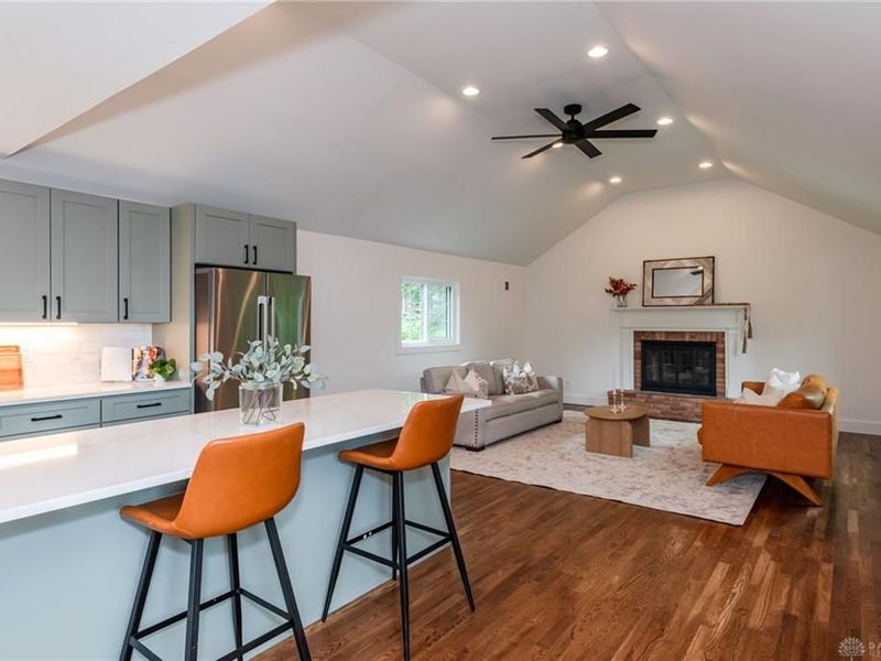 674 Garden Road, Oakwood, OH 45419 Photo 8