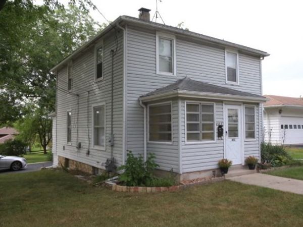 803 N Washington Avenue , Batavia, IL 60510