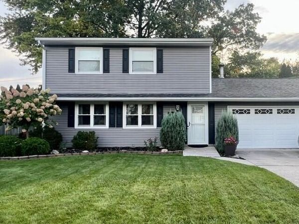 5212 Planet Avenue, Toledo, OH 43623