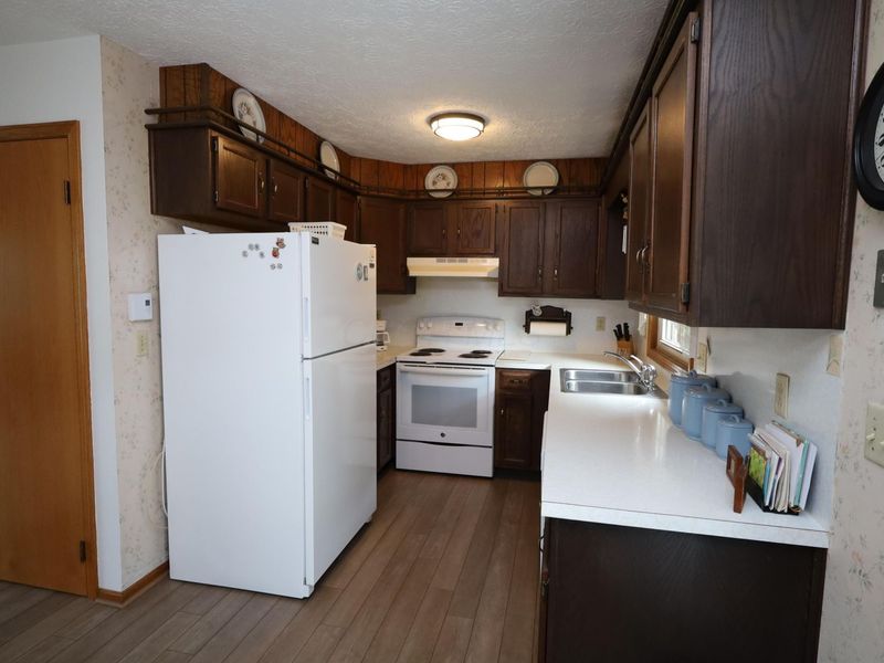 13120 Old Mansfield Road , Mount Vernon, OH 43050 Photo 6