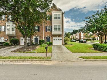 2184 Mill Garden Run, Buford, GA 30519