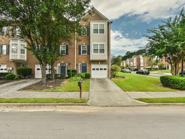 2184 Mill Garden Run , Buford, GA 30519