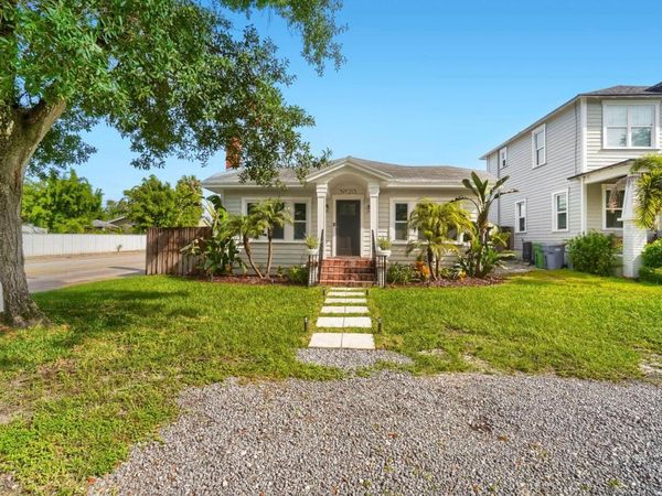 213 W FRIERSON AVENUE, TAMPA, FL 33603