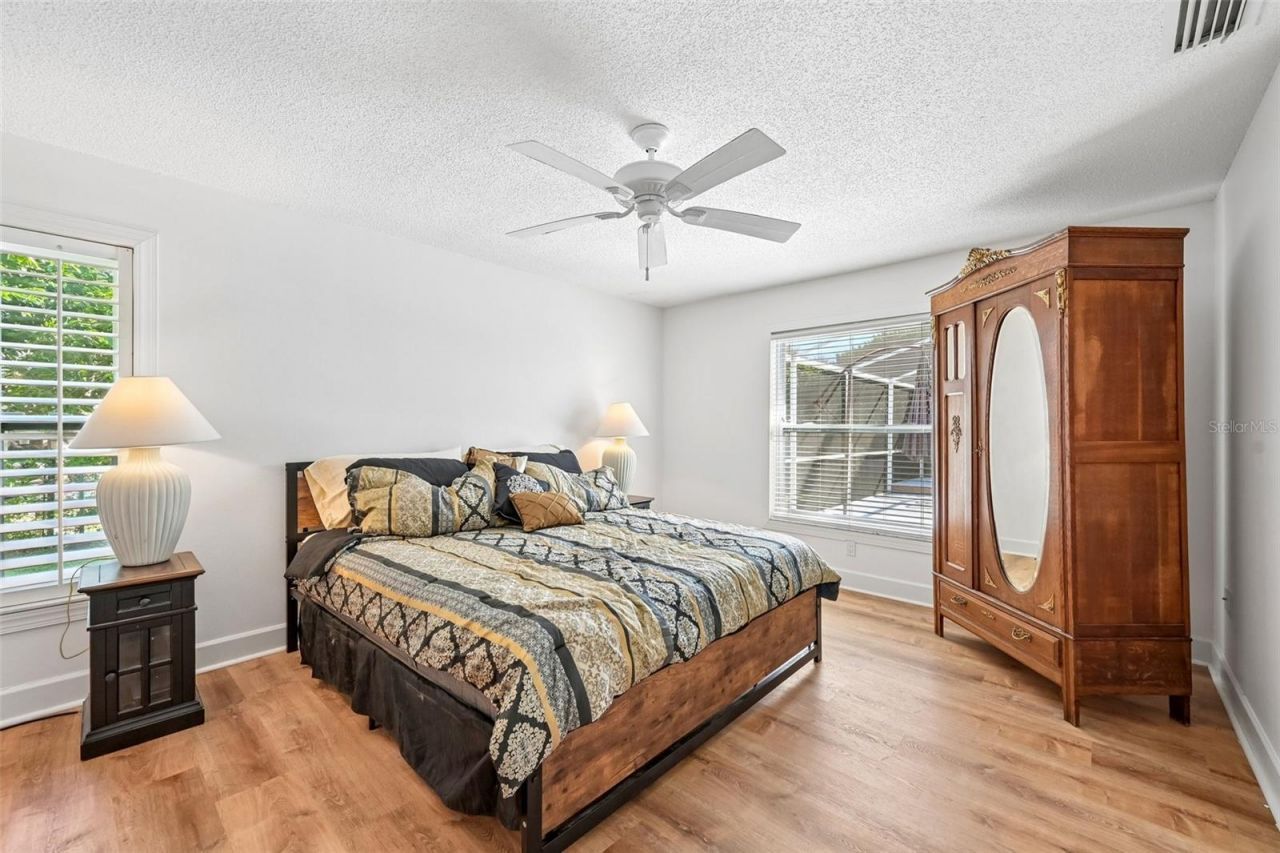 8111 Timber Lake Lane , Sarasota, FL 34243 Photo