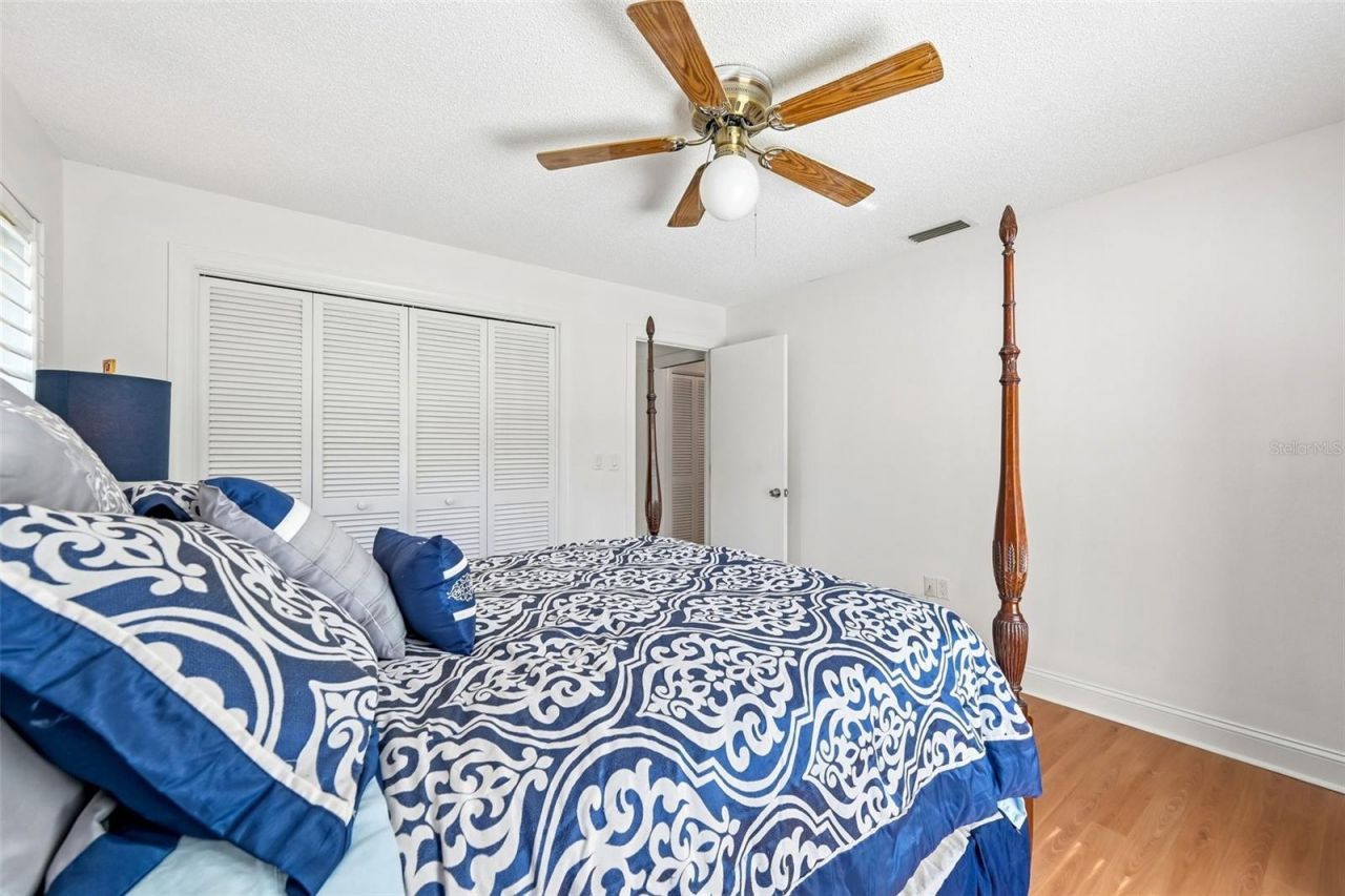 8111 Timber Lake Lane , Sarasota, FL 34243 Photo