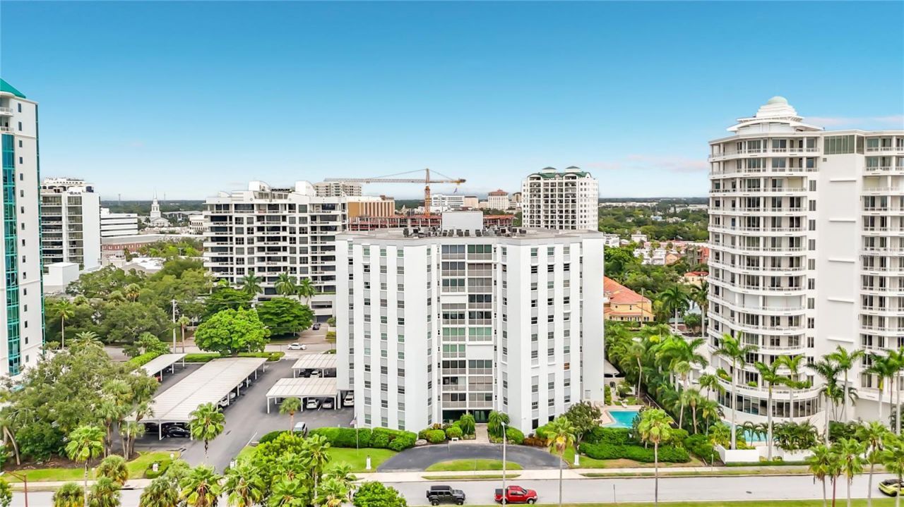 435 S Gulfstream Avenue, Unit 1006, Sarasota, FL 34236 Photo