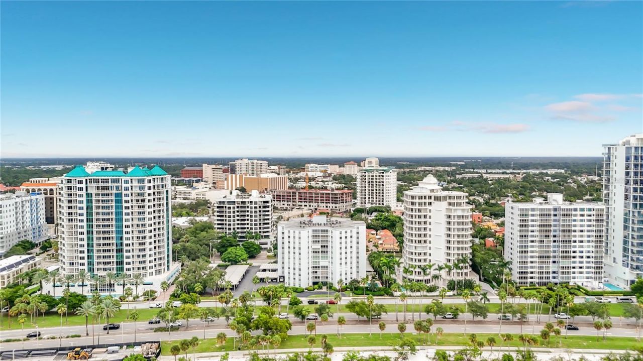 435 S Gulfstream Avenue, Unit 1006, Sarasota, FL 34236 Photo