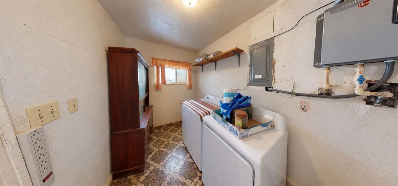 1443 Alhambra Drive , Fort Myers, FL 33901 Photo