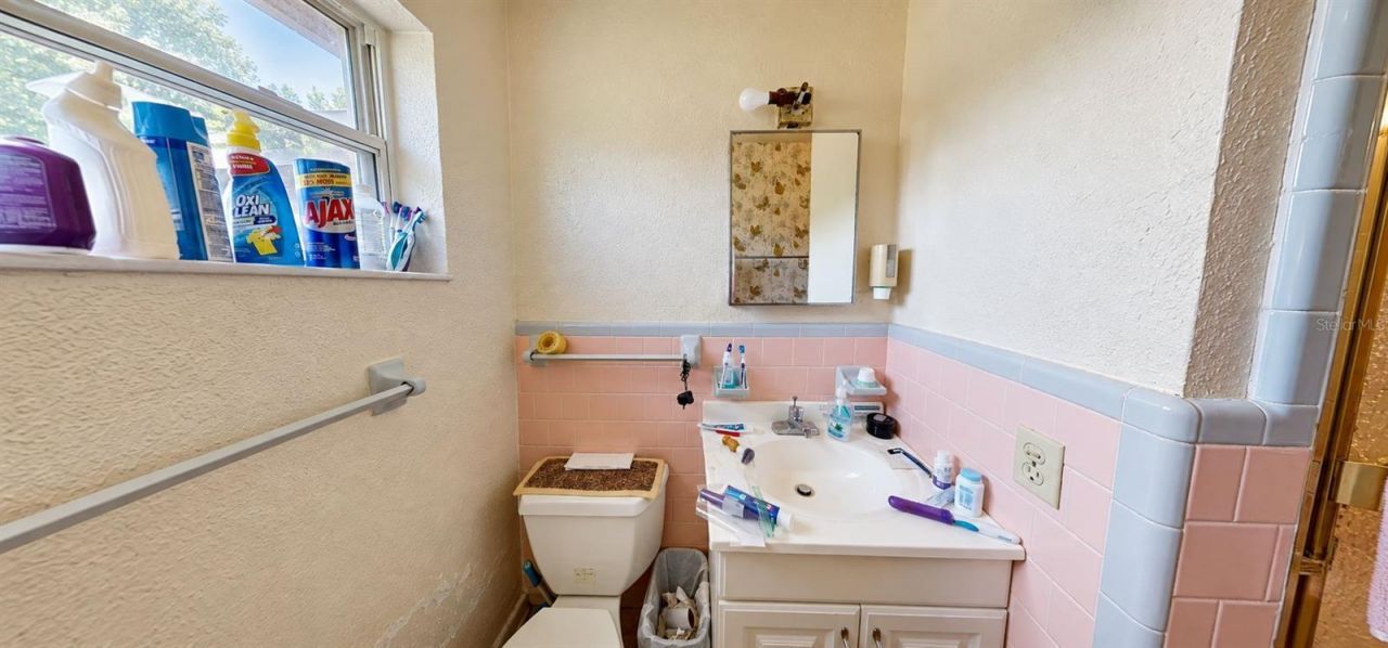 1443 Alhambra Drive , Fort Myers, FL 33901 Photo