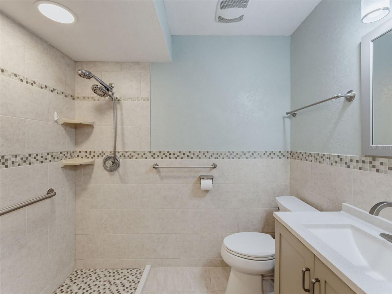8330 High Point Circle, Unit 6, Port Richey, FL 34668 Photo
