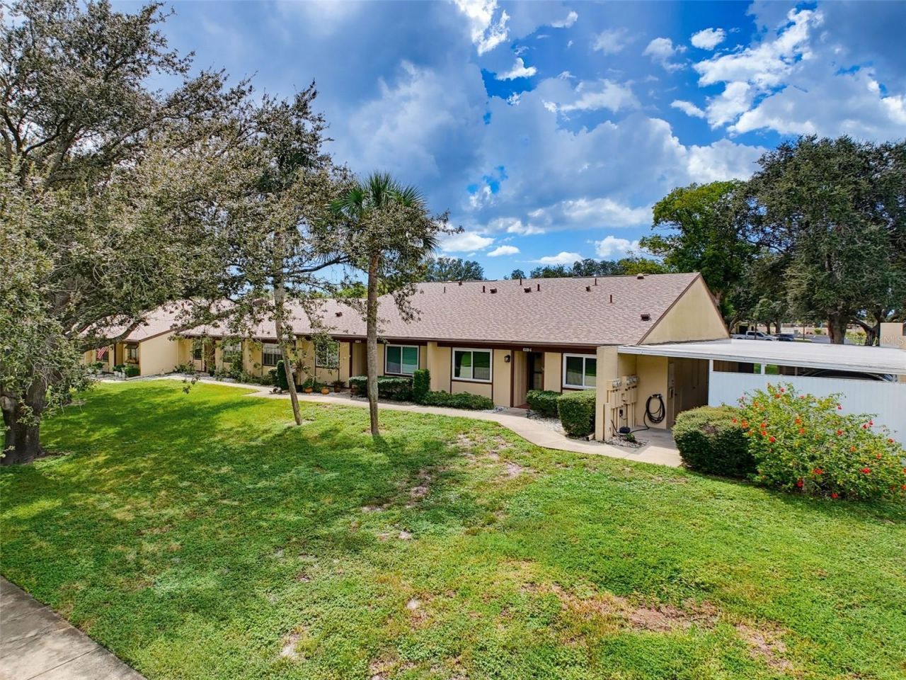 8330 High Point Circle, Unit 6, Port Richey, FL 34668 Photo
