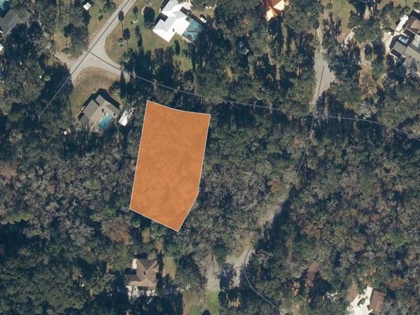 203 SPRING CREEK DRIVE , SAN MATEO, FL 32187