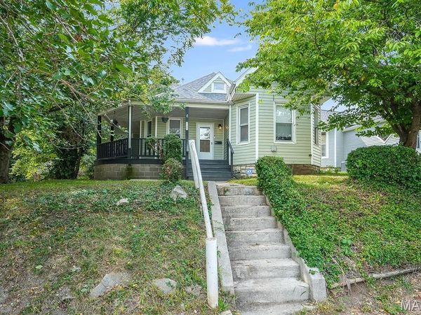 1108 W 9th Street , Alton, IL 62002