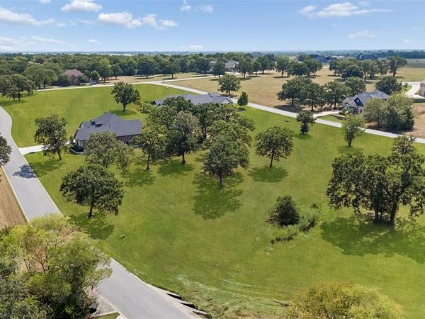 32 Pronghorn Drive , Gordonville, TX 76245