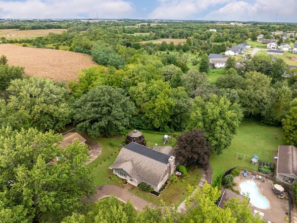3120 Allen Street , Muscatine, IA 52761