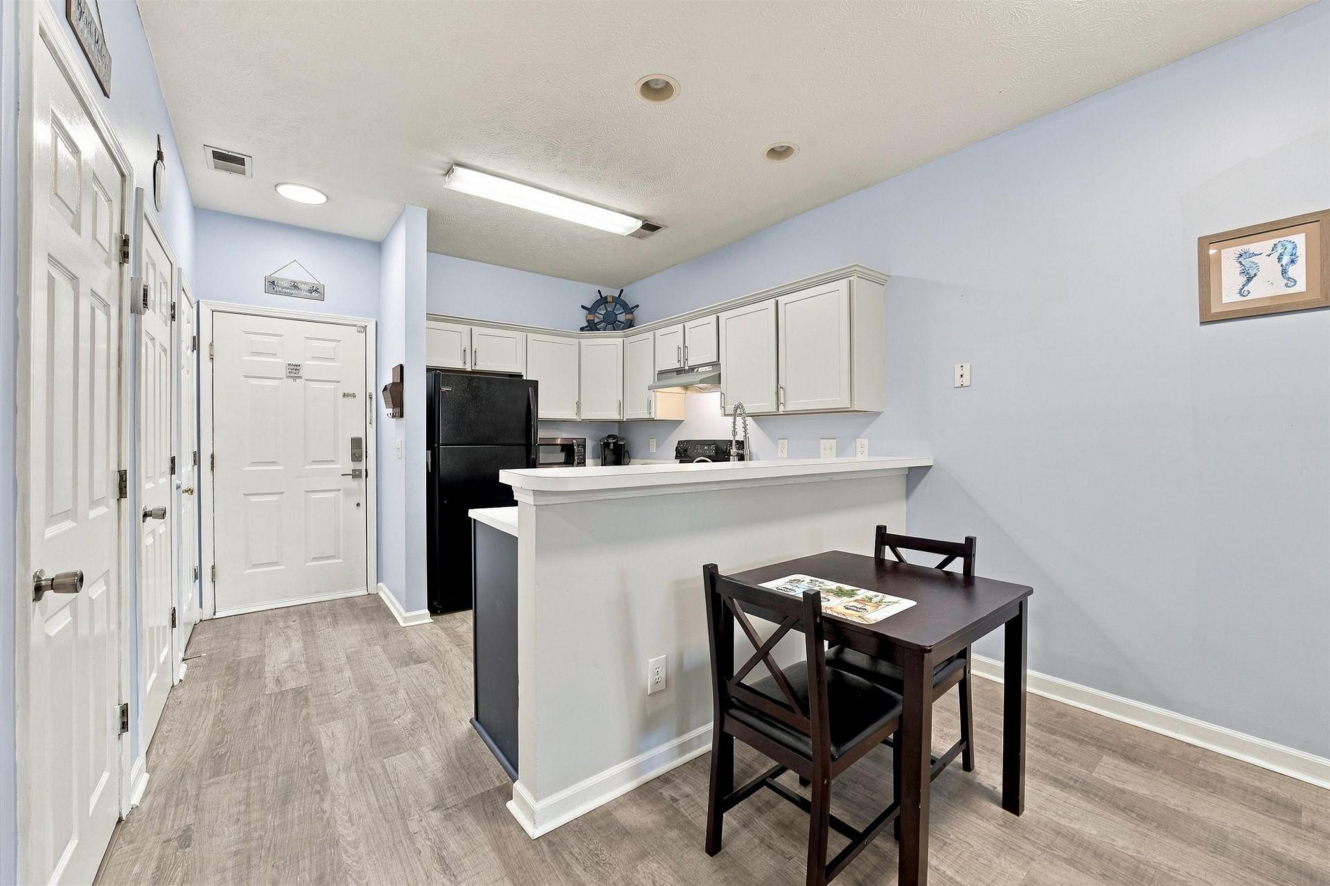 498 River Oaks Dr.  Photo 11