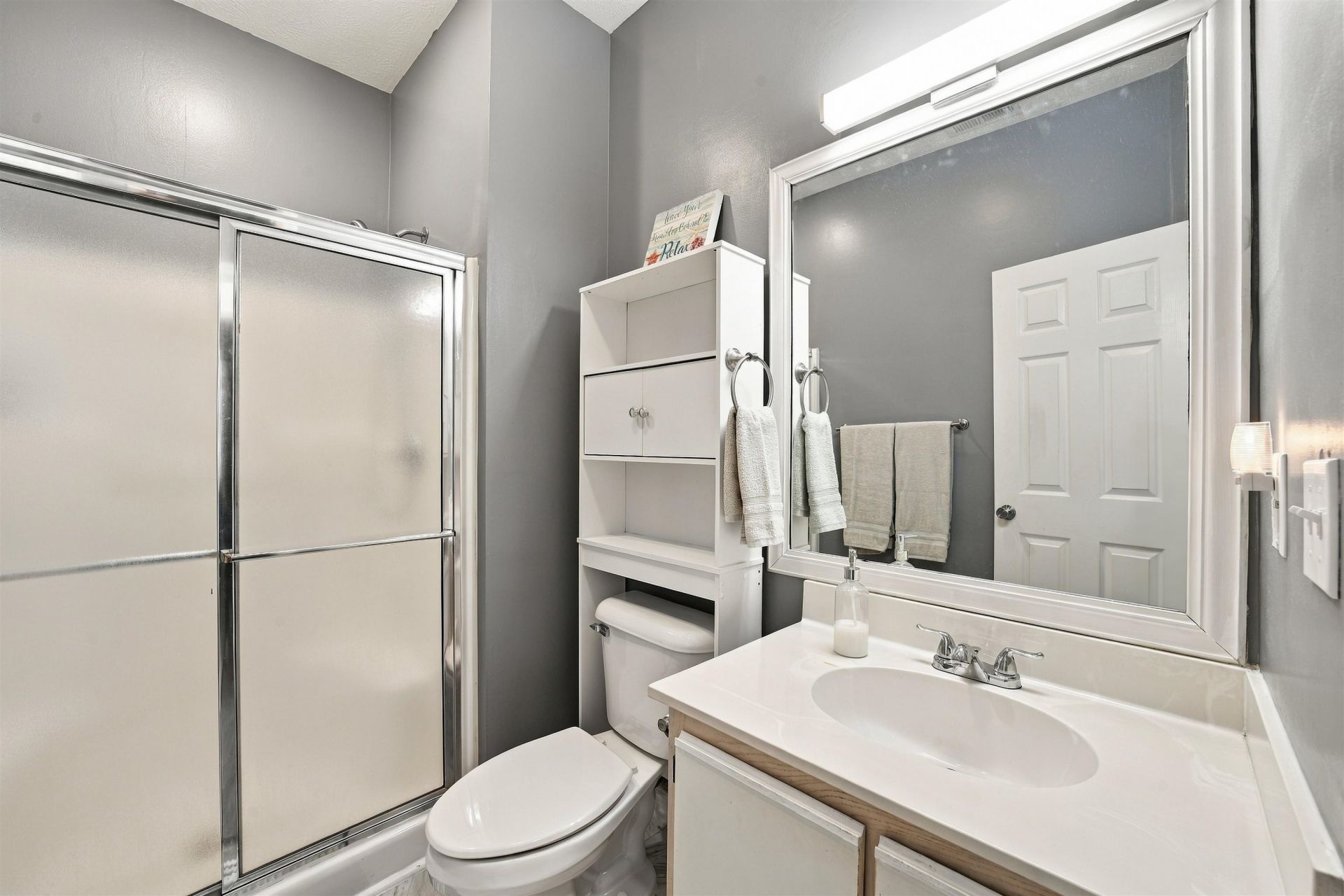 498 River Oaks Dr.  Photo 17