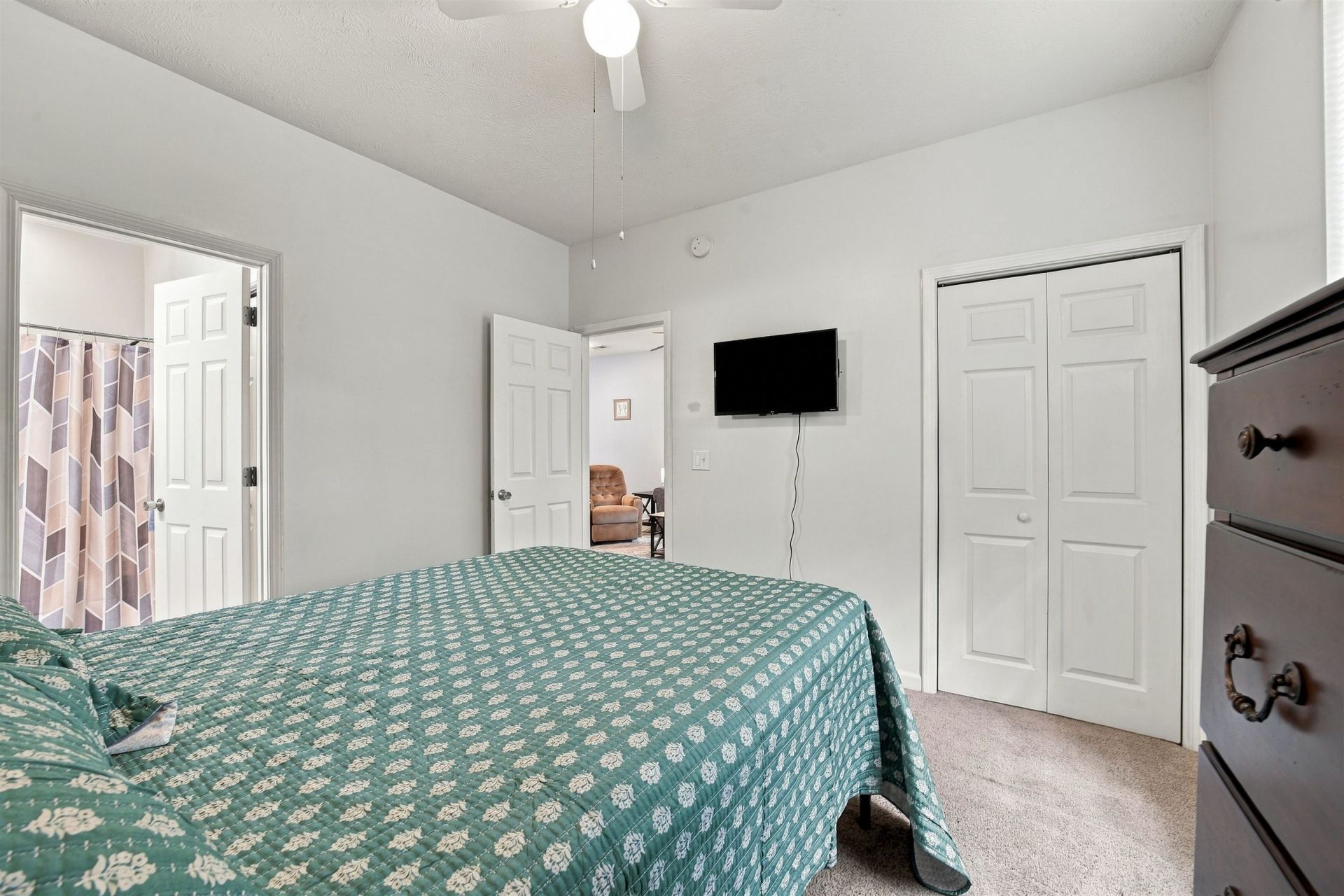 498 River Oaks Dr.  Photo 19