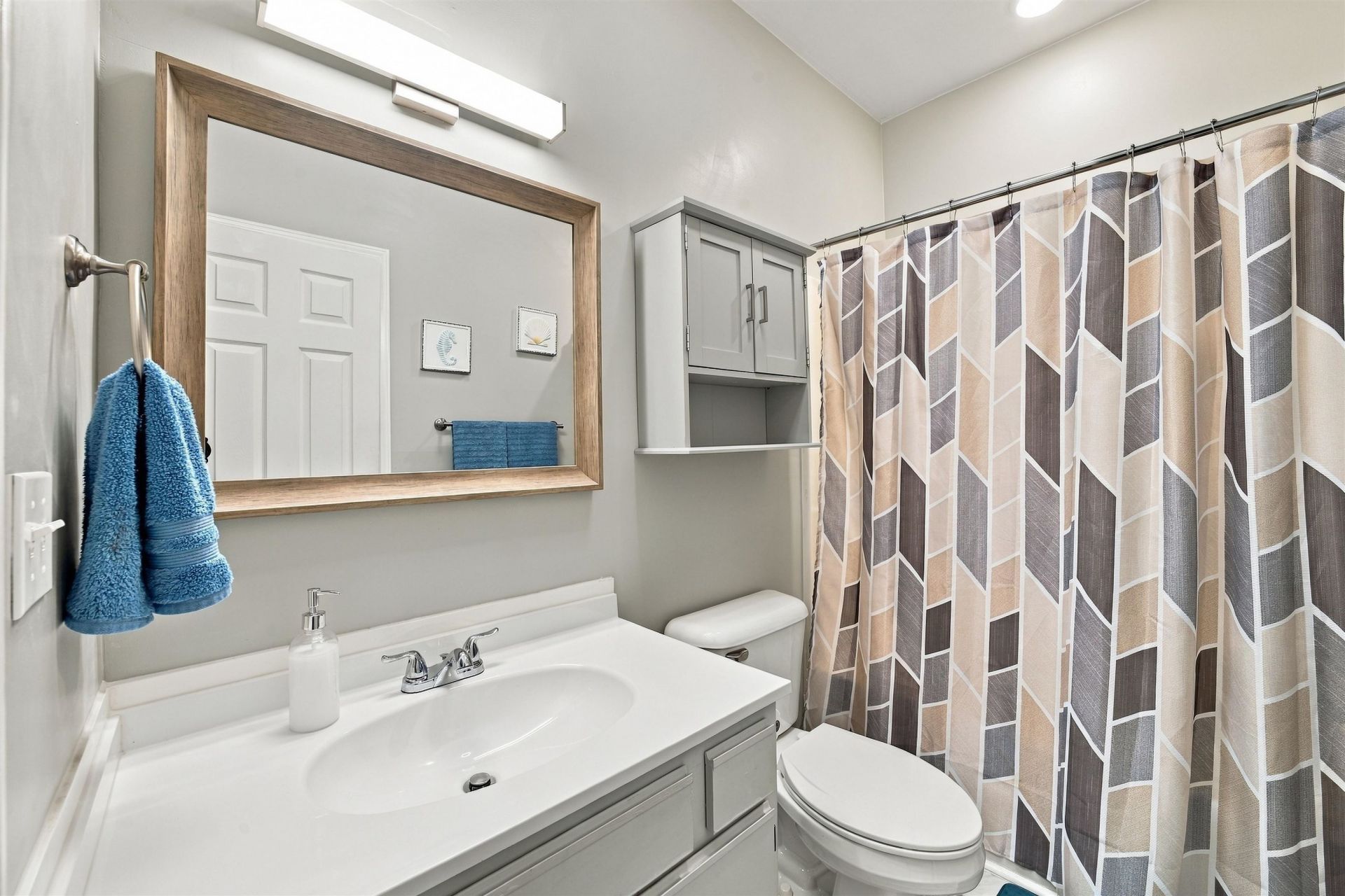 498 River Oaks Dr.  Photo 20