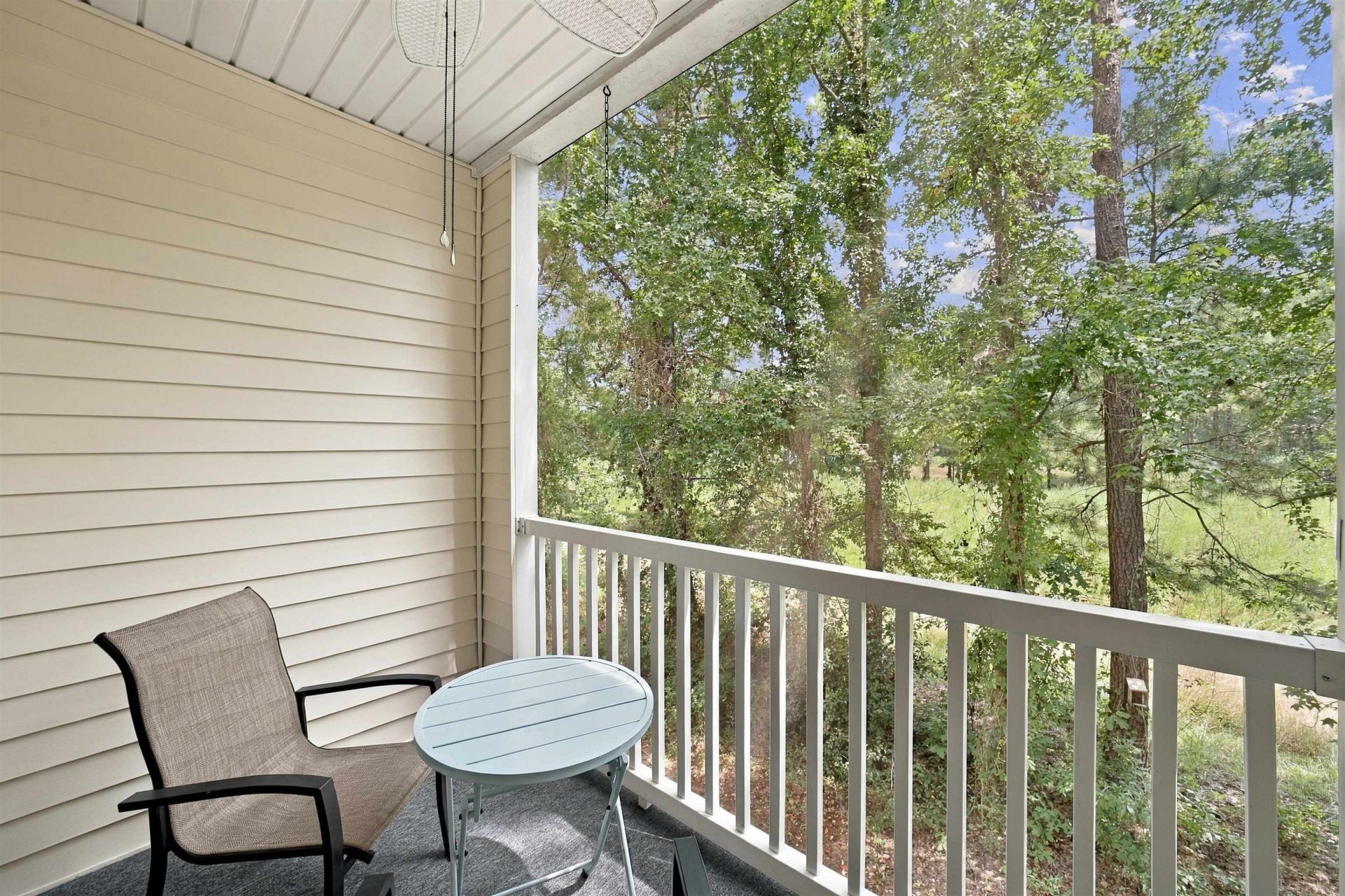 498 River Oaks Dr.  Photo 6