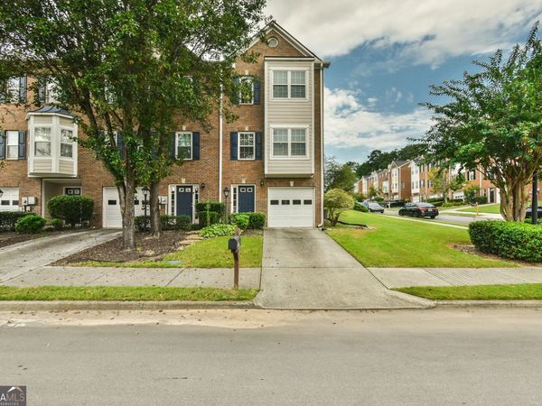 2184 Mill Garden Run, Buford, GA 30519