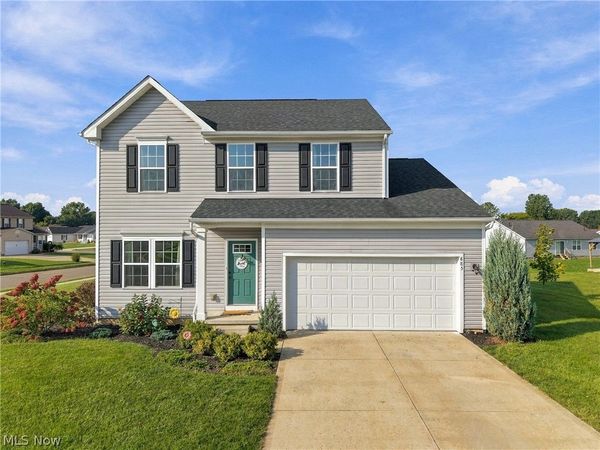 885 Thewes Circle , Louisville, OH 44641