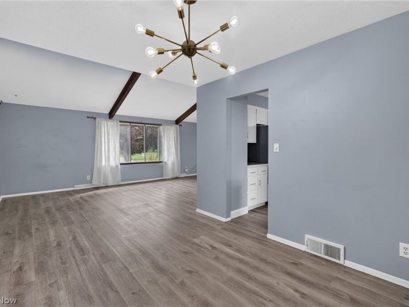 4865 Foxlair Trail, Richmond Heights, OH 44143 Photo 9